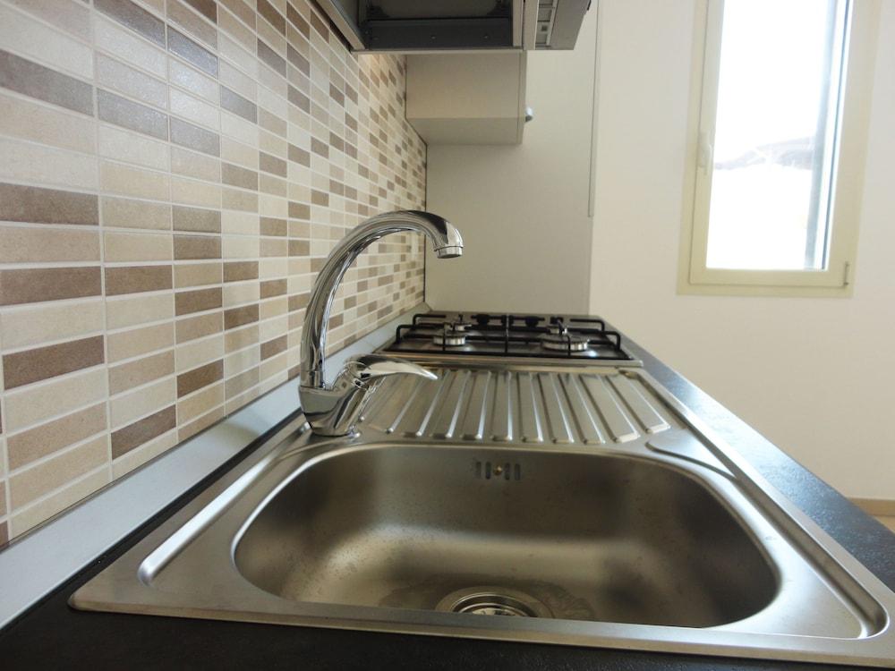 VersoSud - Acton Apartment 16