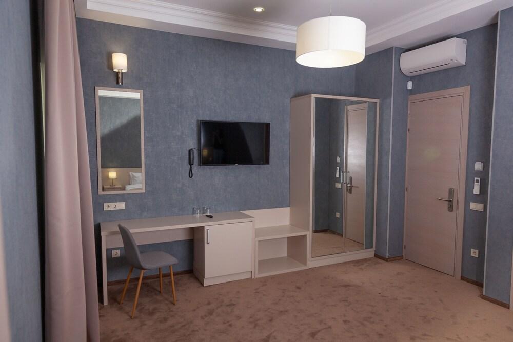 Mini-hotel Tchaykovskyi