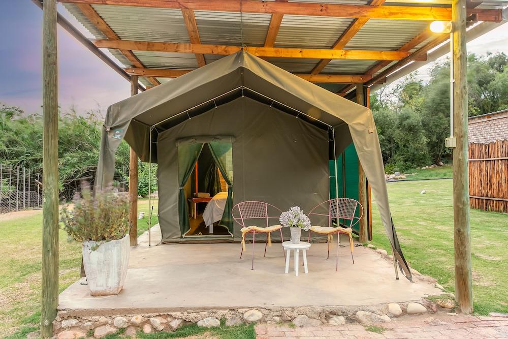 Schoemanshoek Glamping & Self Catering