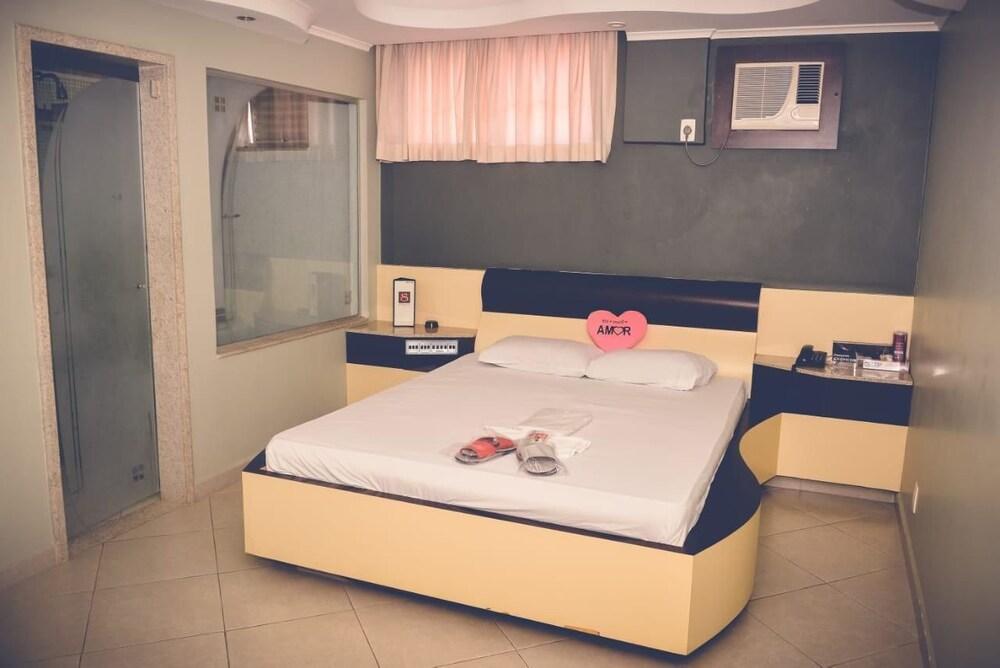 Styllus Motel - Adults Only