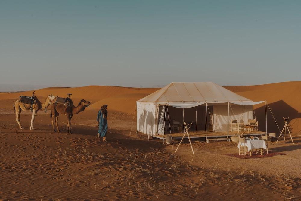 Umnya Dune Camp