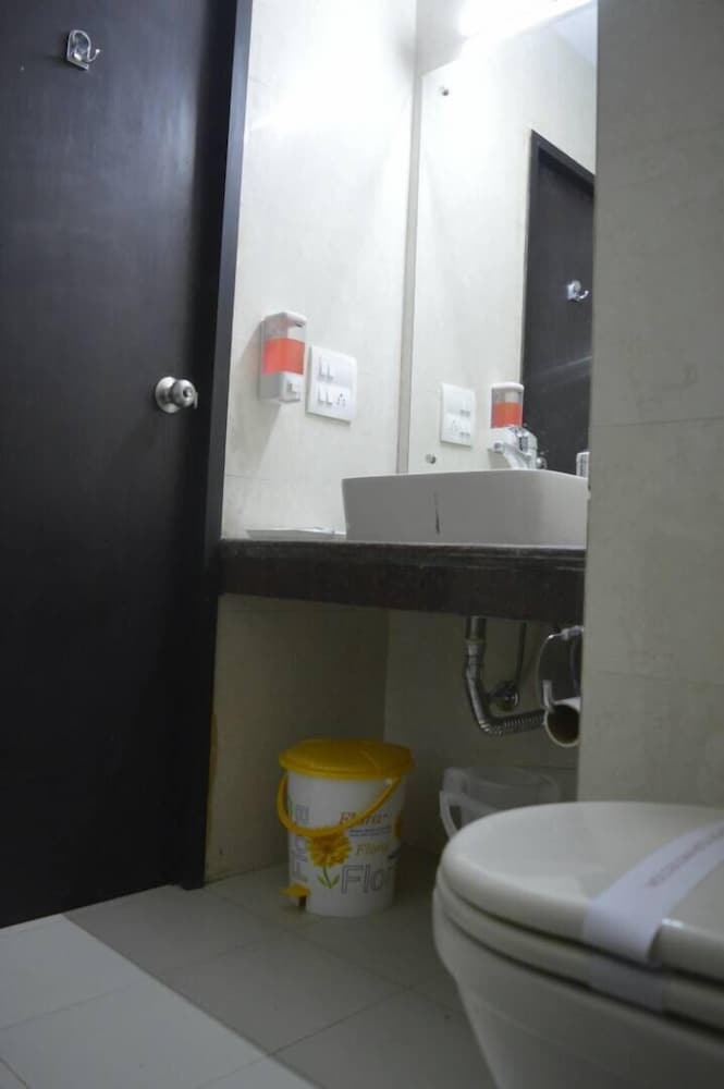 The Lotus Sutra Hotel