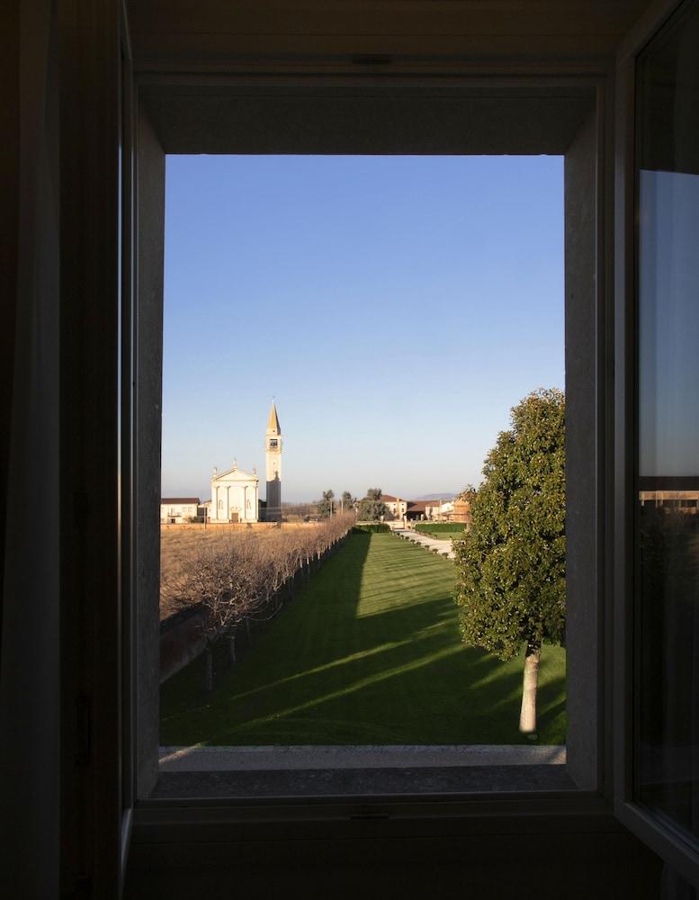 Villa Cornaro Tourist Suites