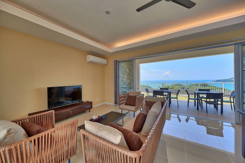 VIAUL Sky Villas UNTEN