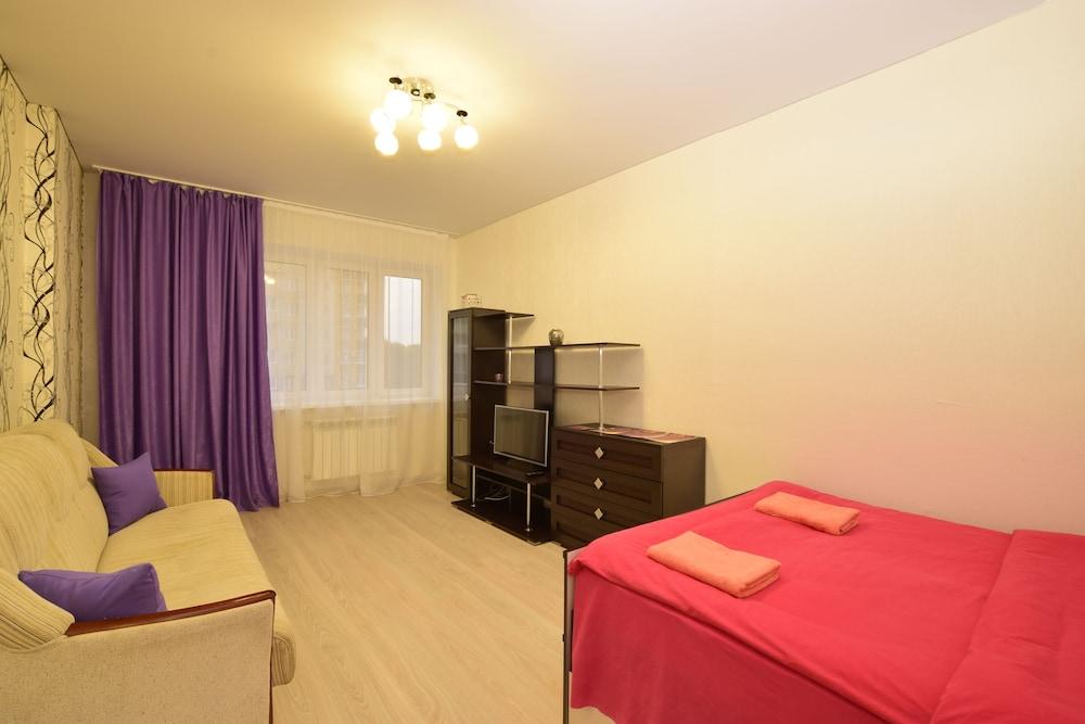 Apartment on Prospect Lenina 134