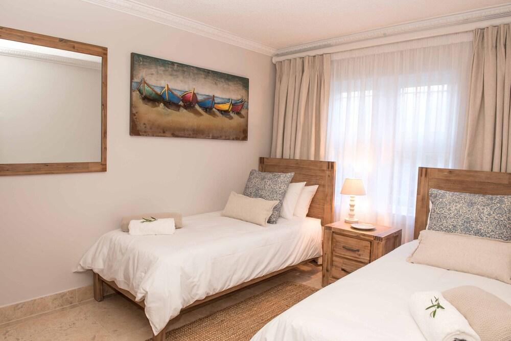 Jeffreys Bay Beach Accommodation