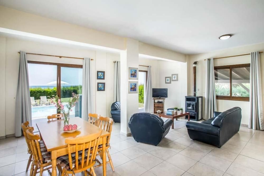 Villa Dimitris Blue Bay