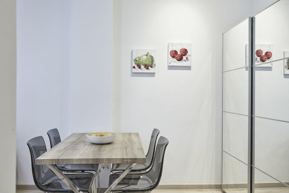 Modern Elegant Apt at Kolonaki