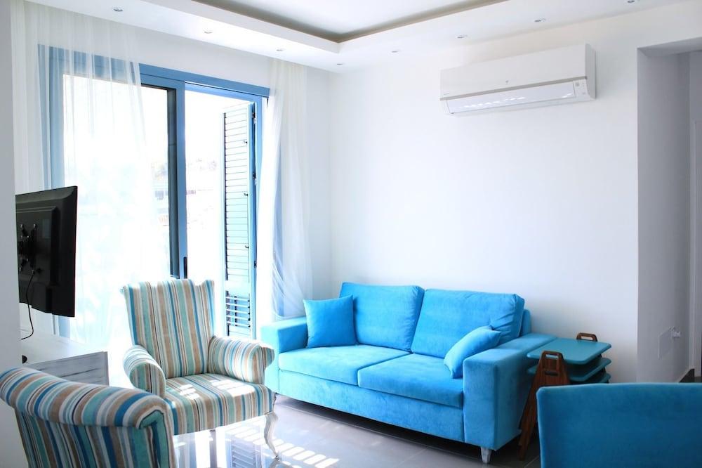 Villa Townhouse by Amy Villas