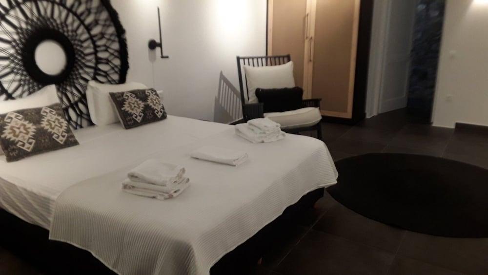 Myconian Platinum Senior Villa