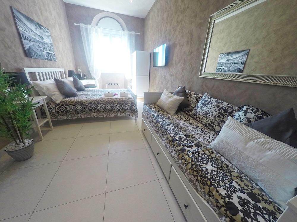 Domus Solis Vaticano