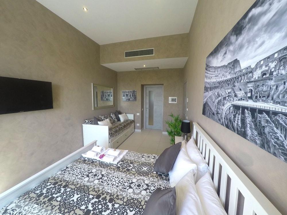 Domus Solis Vaticano