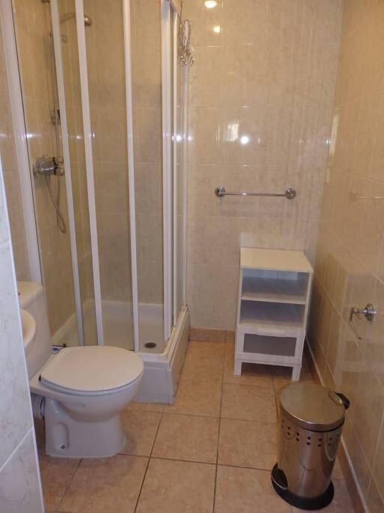 Beautiful Two Bedroom Apartment