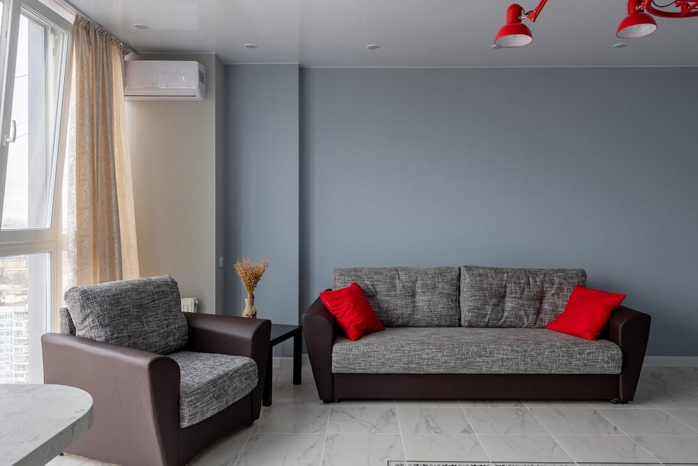 Moscow Skyline Apartment