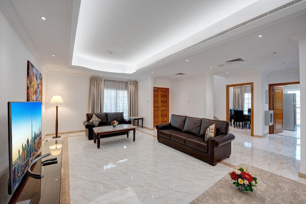 J5 Four Bedroom Villa in Mirdif