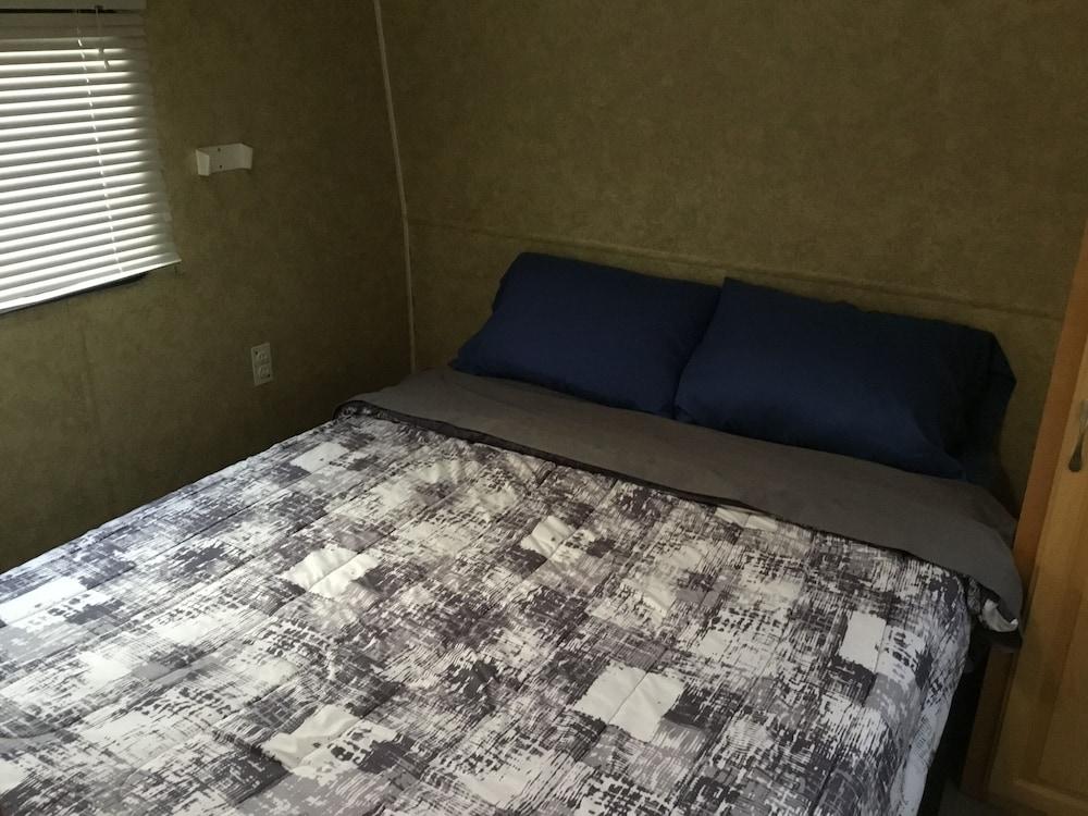 Palmetto Oasis RV Resort