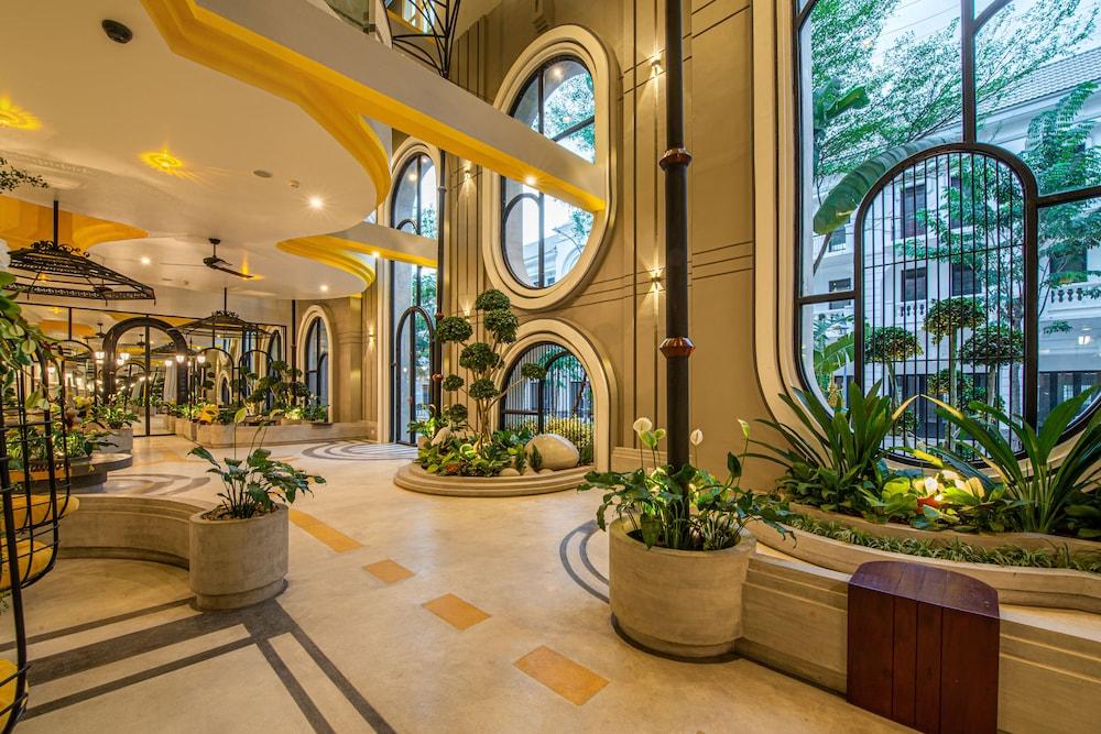 The Twizt Lifestyle Hostel & Hotel