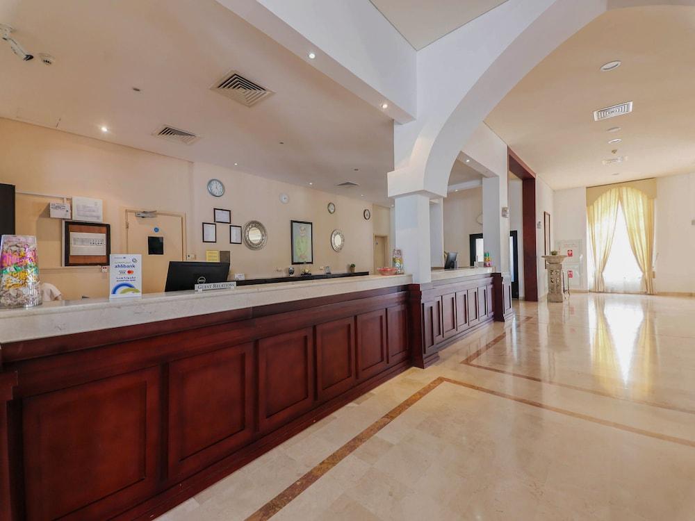 CAPITAL O133 Al Sawadi Beach Resort & Spa