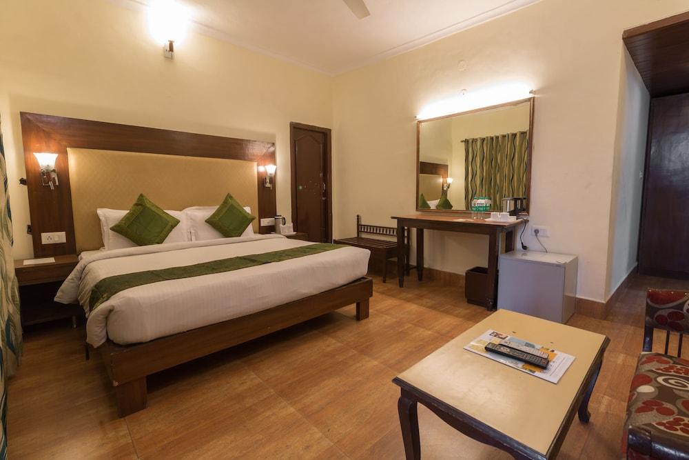 Hotel Nand Residency