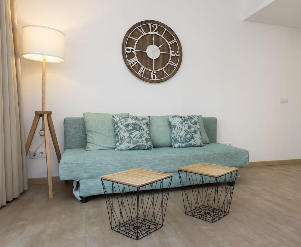 Apartamentos Sinfony