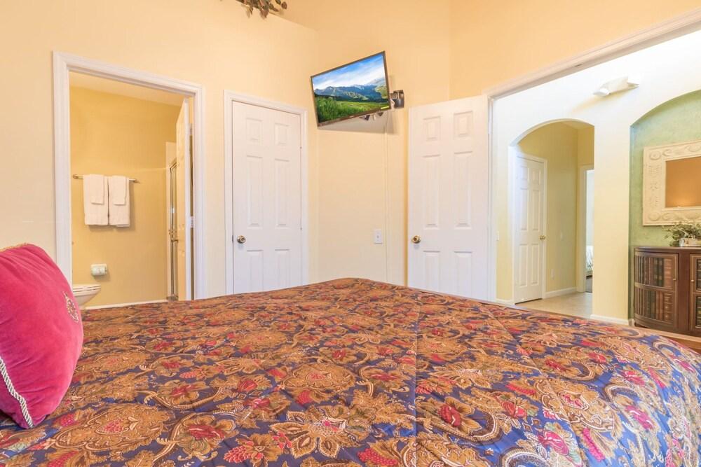 Windsor Palms Resort 2203