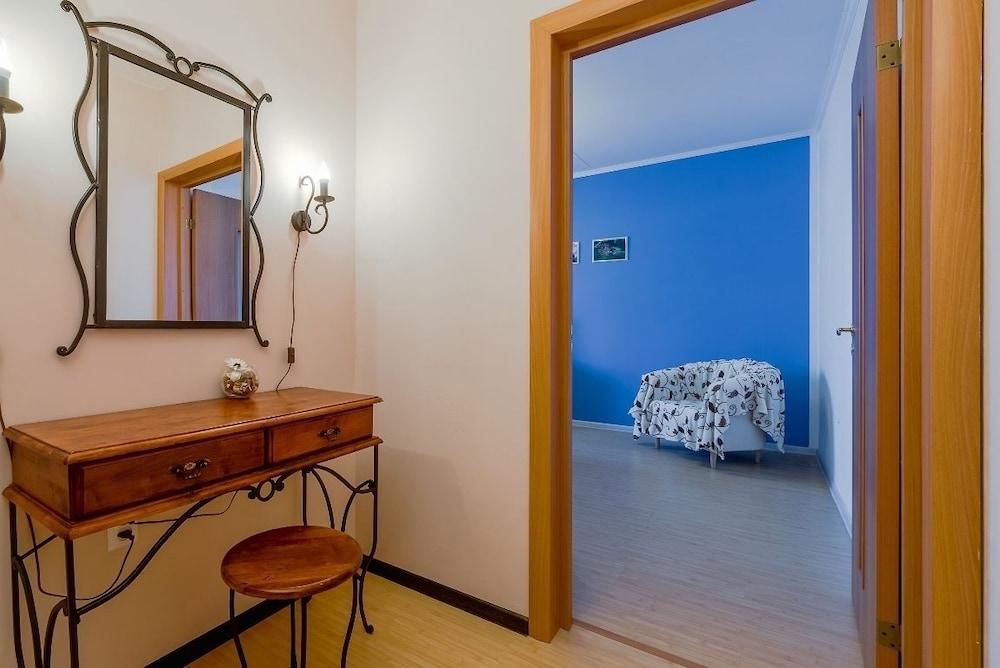 Waiting for the summer Apartment