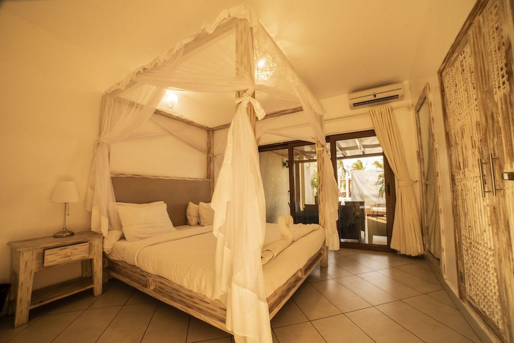 Jumeirah Beach Front Apartments