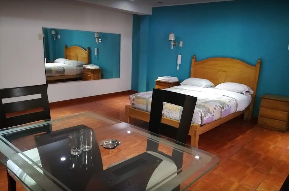 Hostal Residencial Piscis
