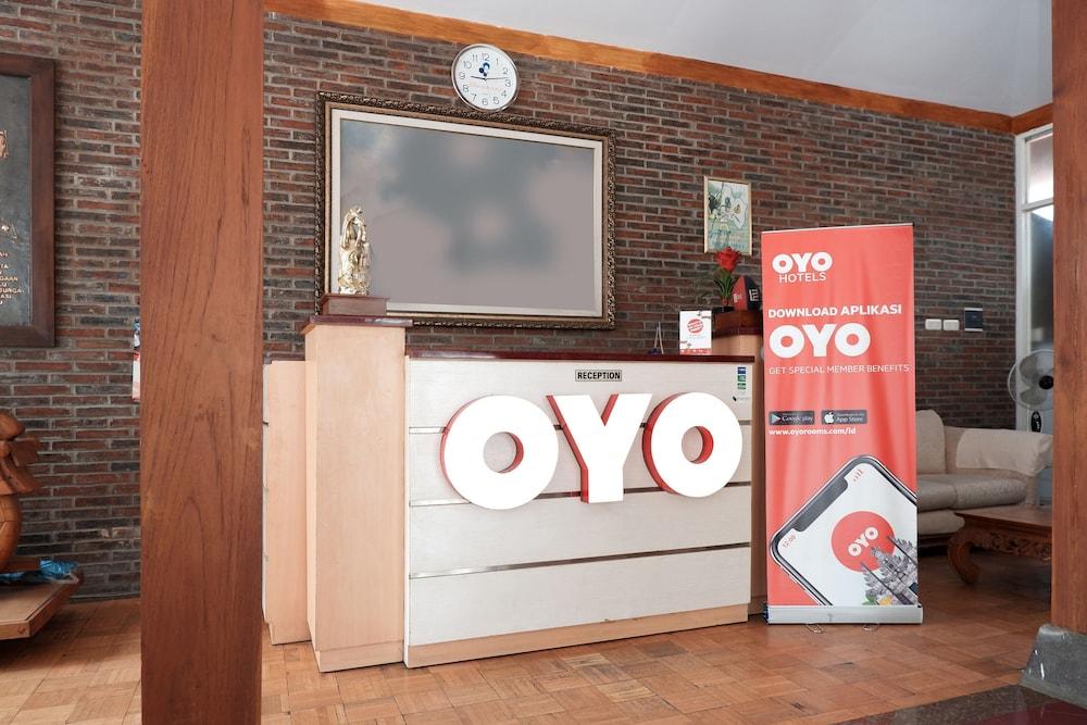 OYO 574 Heritage Hotel Boyolali