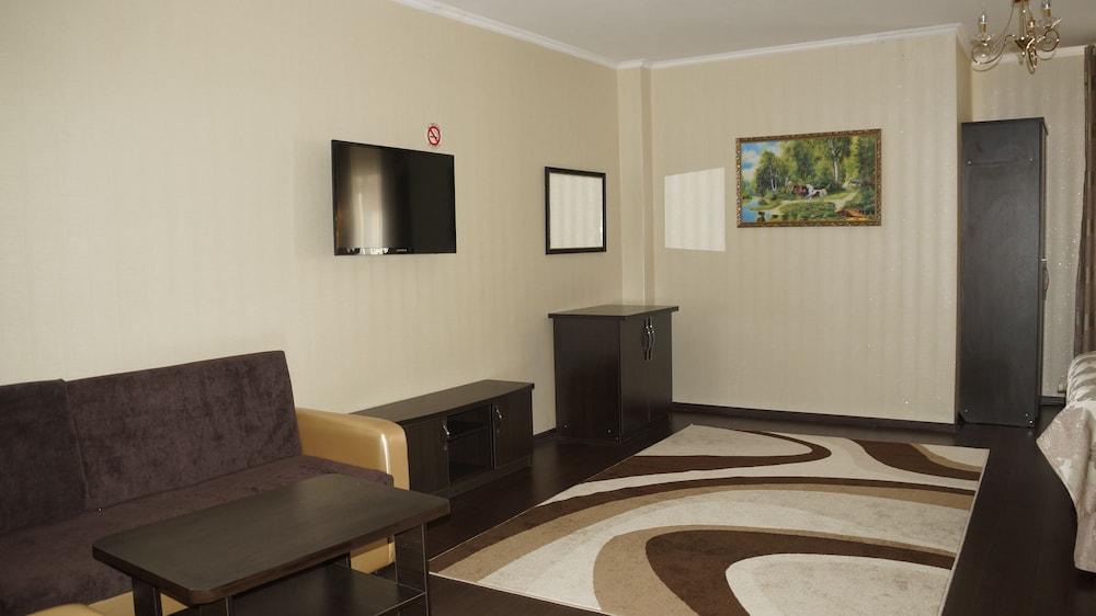 Home Hotel Astana