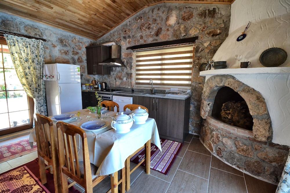 Villa Dem by EvTatilim