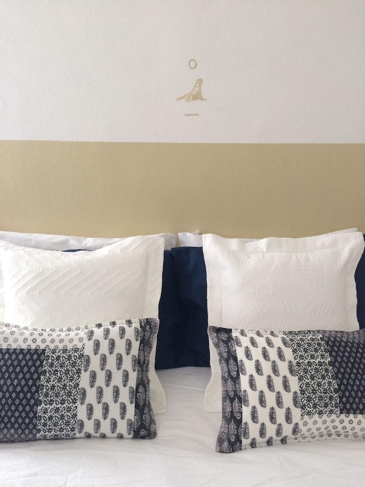 The Mantarraya Outpost Bed & Breakfast