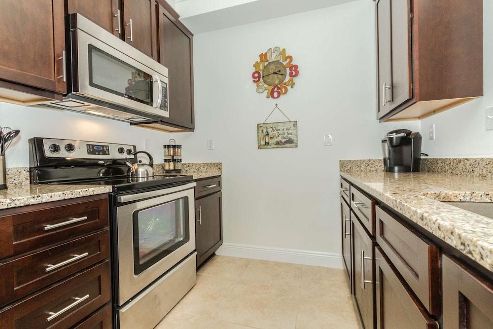 The Residences At Coconut Pointe 8203