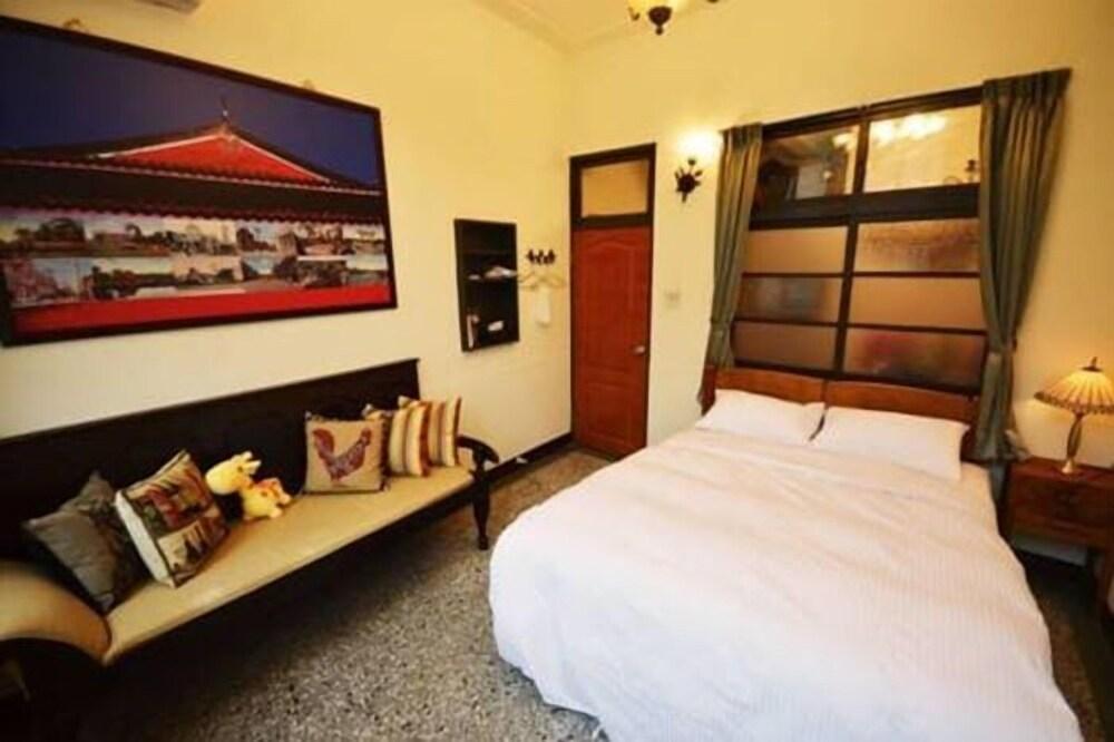 Tung Ning Hostel - Taiwen St.