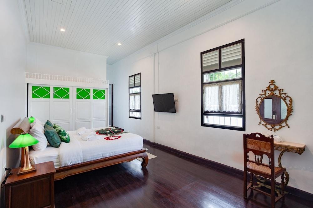 Sound Gallery House - Hostel