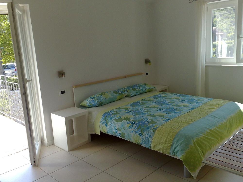 Villa Brumnic Apartments