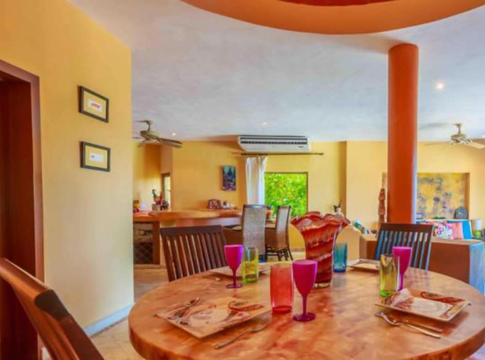 El Gran Escape by Skyrun