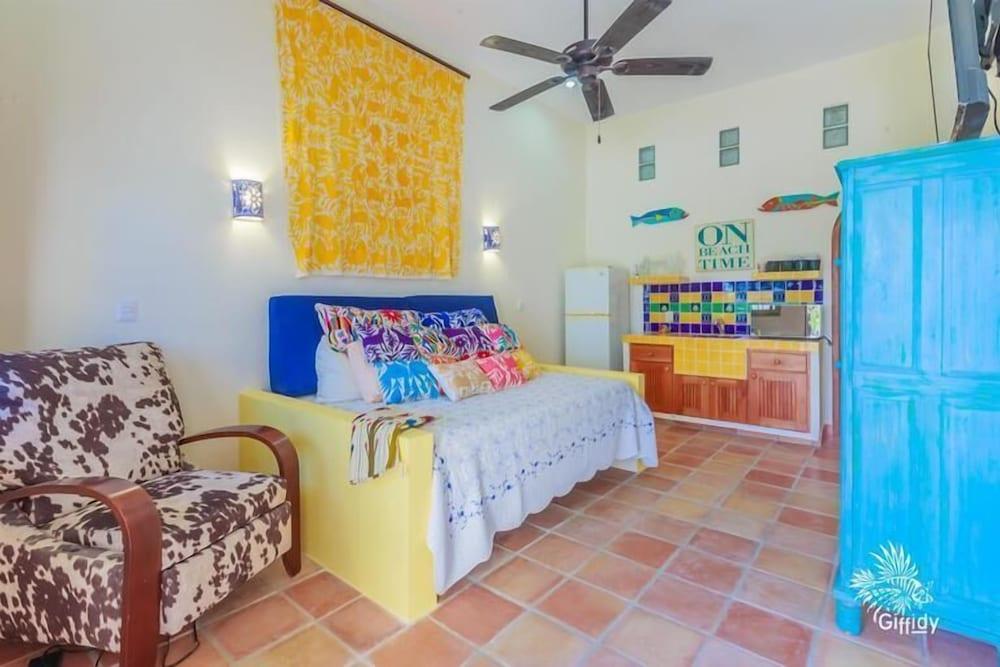 Casa Amor - Studio by Skyrun