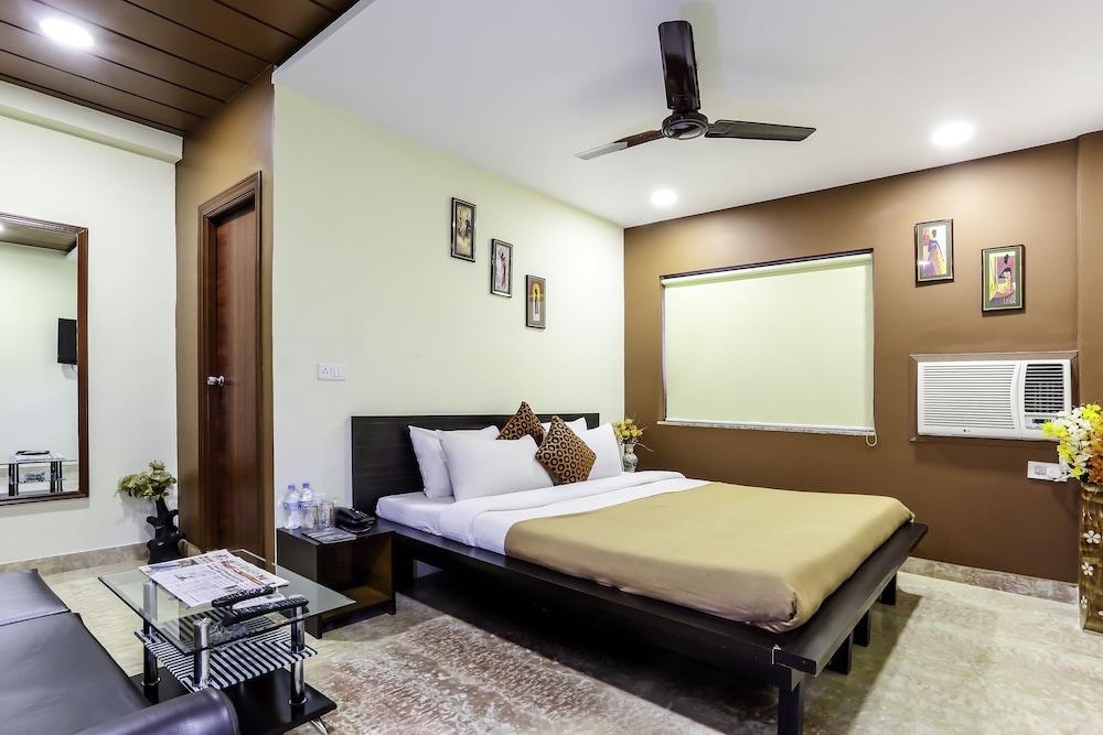 Hotel Narayani Enclave