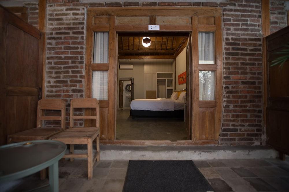 Kampung Lawasan Heritage Cottage