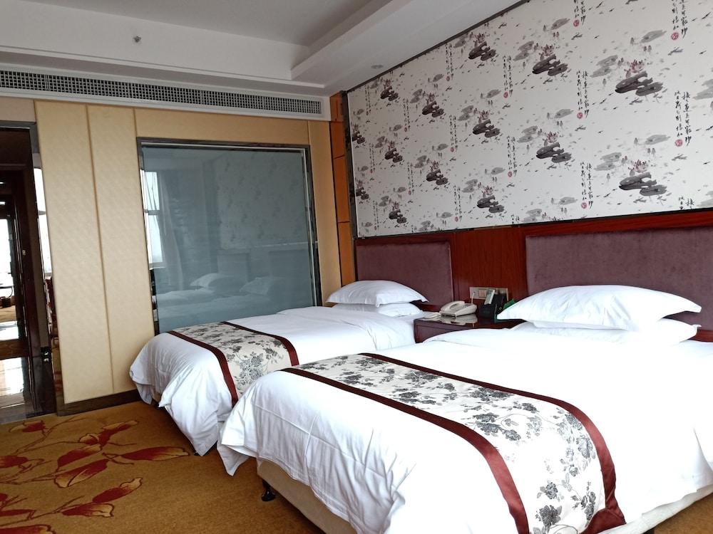 Guilin Xin Bin International Hotel