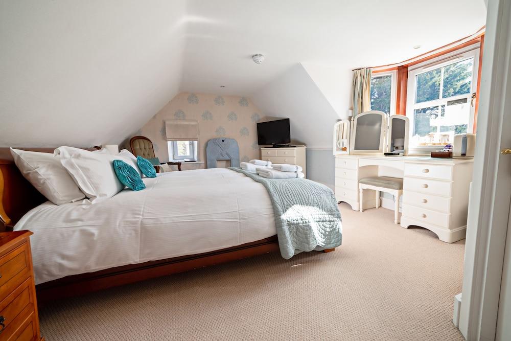 Rowan Tree Country Hotel