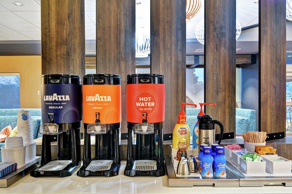 Tru by Hilton Middletown