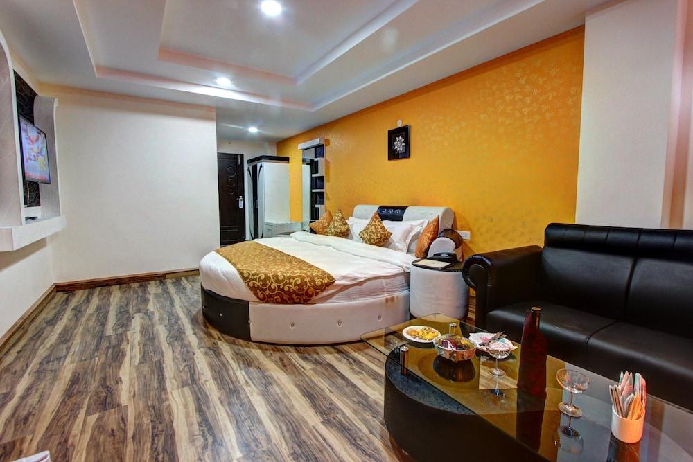 The Moniker Resort And Spa