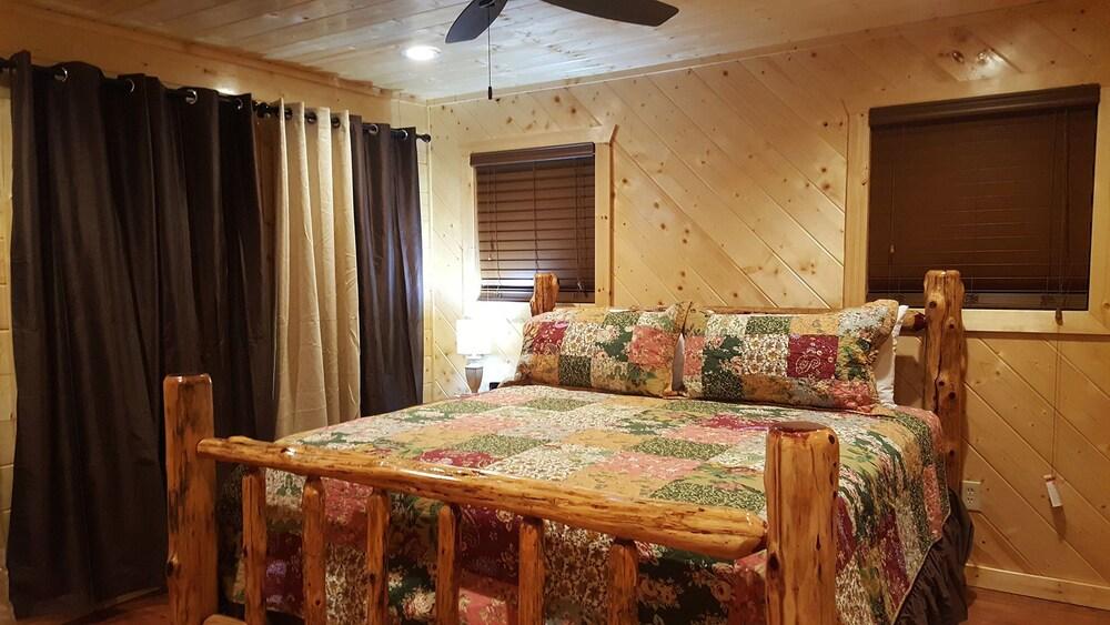 Brokenbowadventures.com