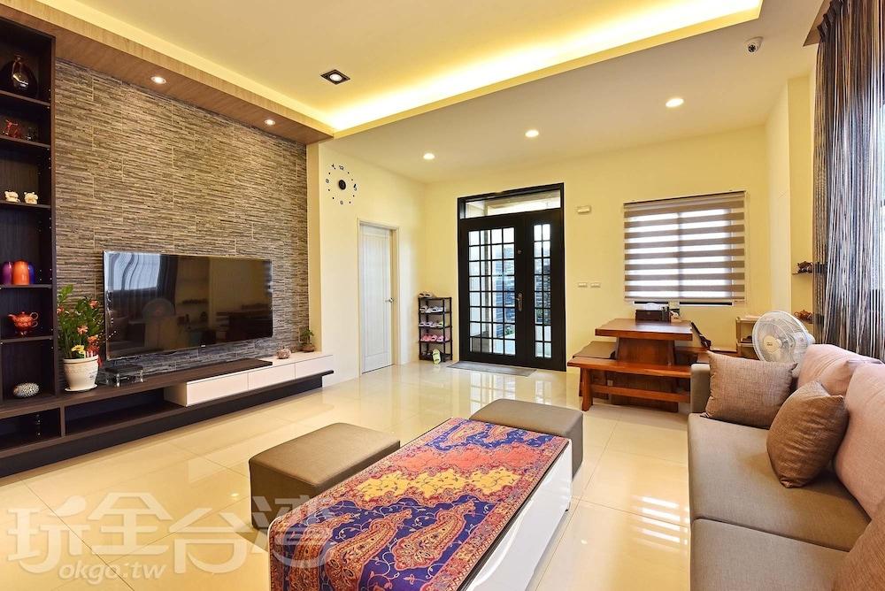 Three Days and Two Nights B&B