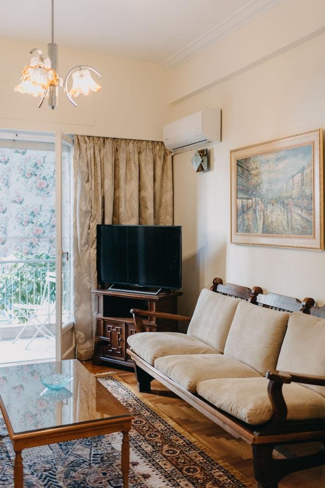 Best House Attiki Metro