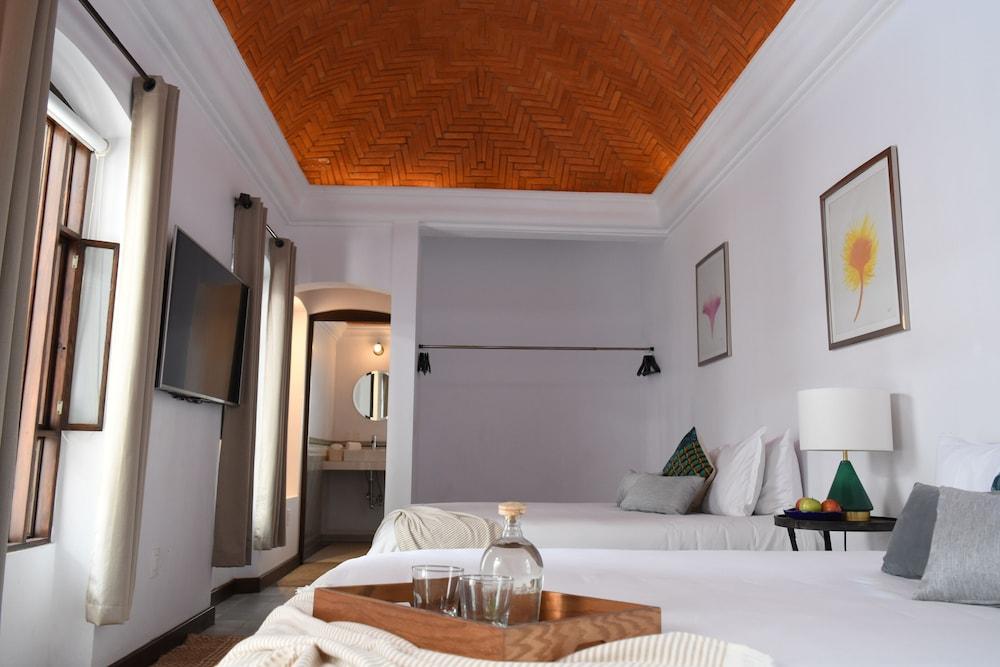 Villa 1927 Arthotel Boutique