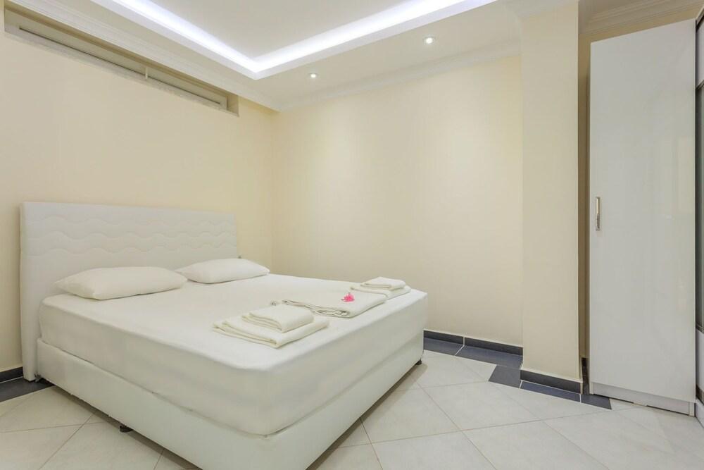 Villa Diva by VillaTatilin