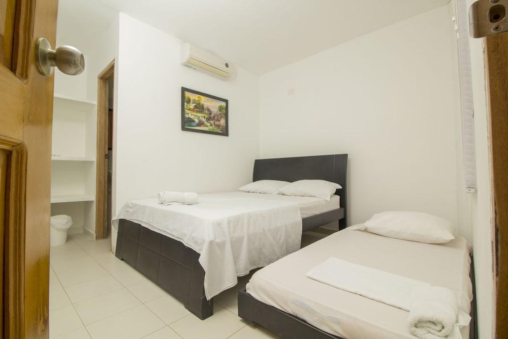 Hotel Brisas del Mar